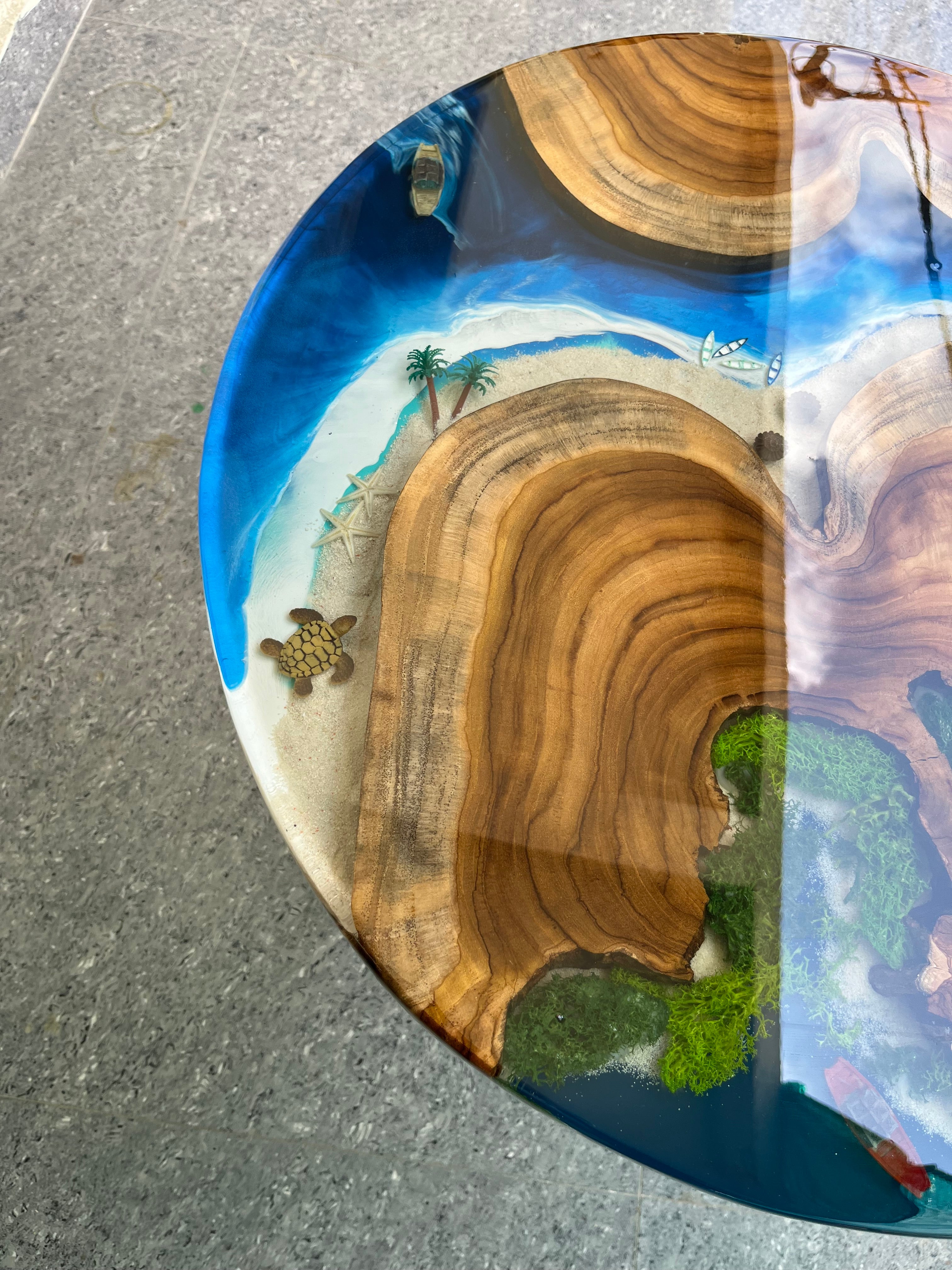 Ocean Design Epoxy Resin Centre Table – A Coastal Masterpiece – UniQ ...