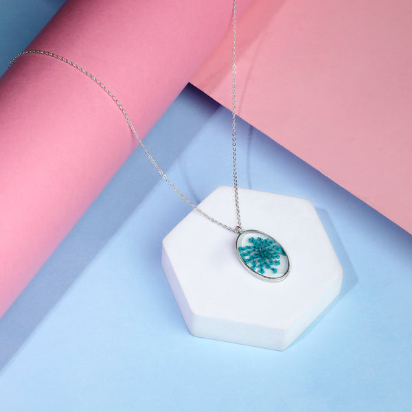 Preseved Floral Resin Necklace