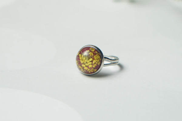 Yellow and Real Annes flower finger ring
