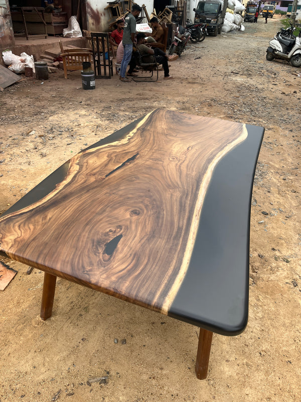 8 SEATER BLACK MATT LIVE EDGE